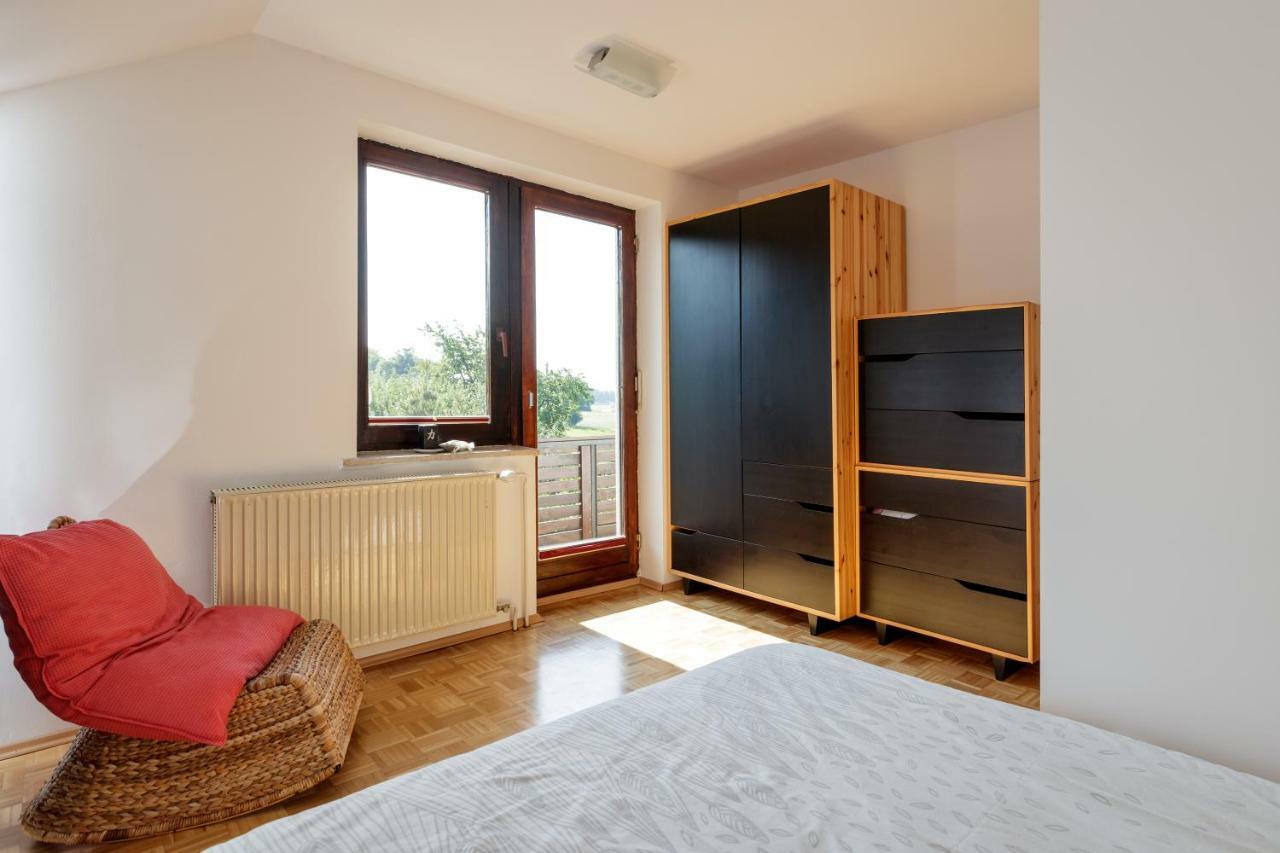Cosy & Spacious Apt. Benc Zirovnica Exterior photo